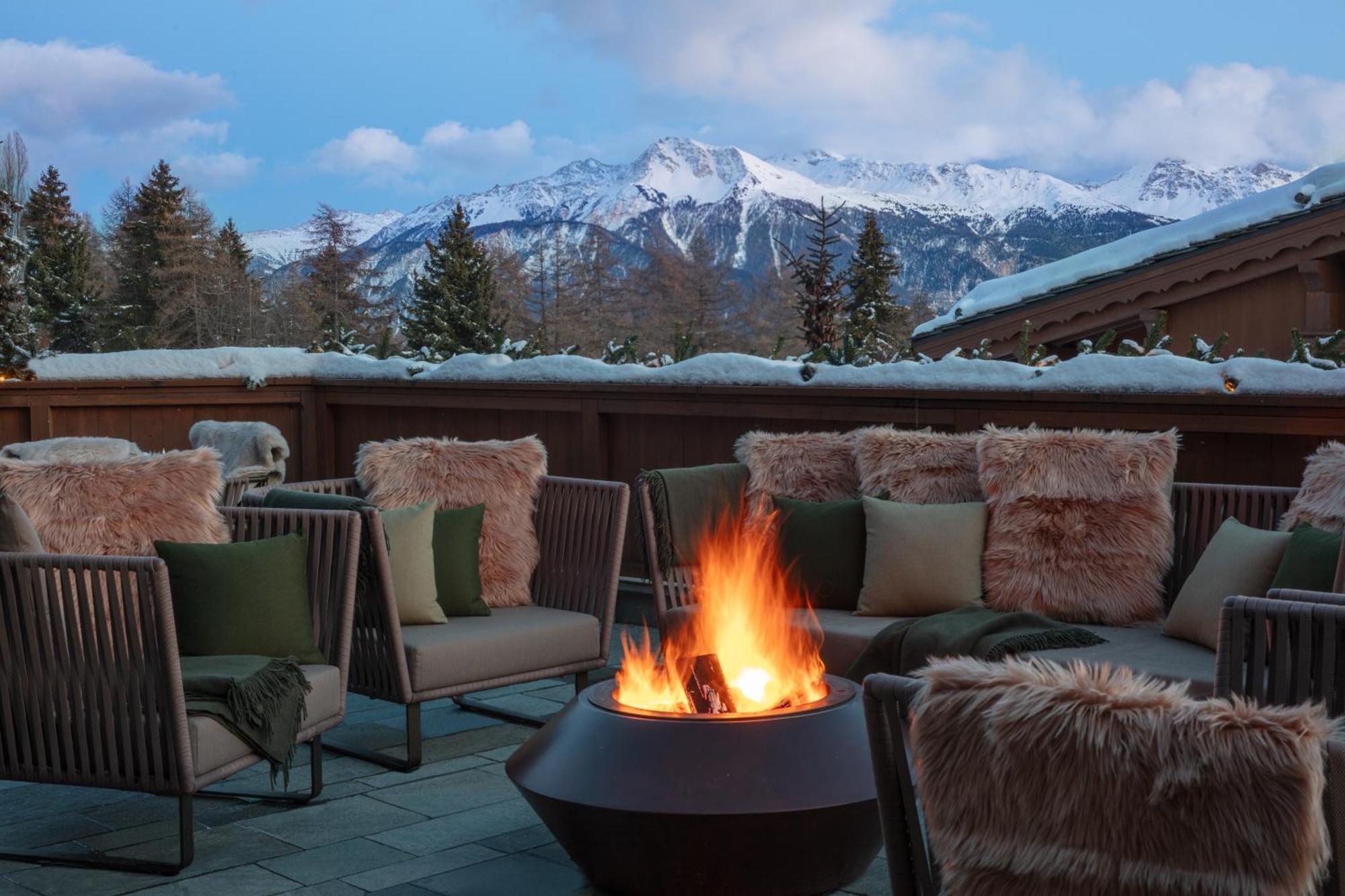 Guarda Golf Hotel & Residences Crans-Montana Exterior photo