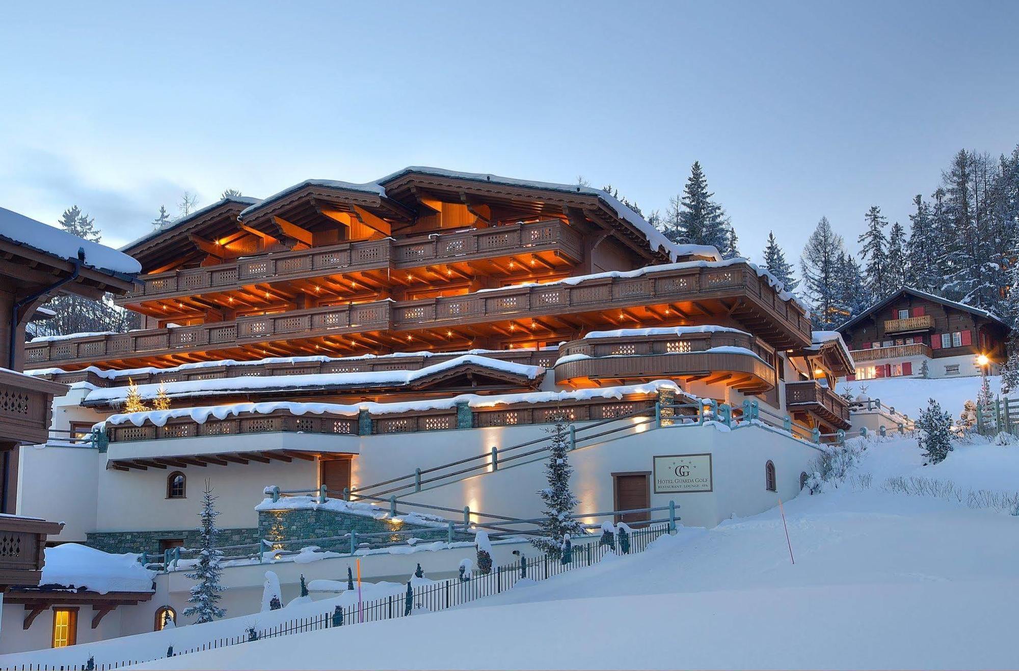 Guarda Golf Hotel & Residences Crans-Montana Exterior photo